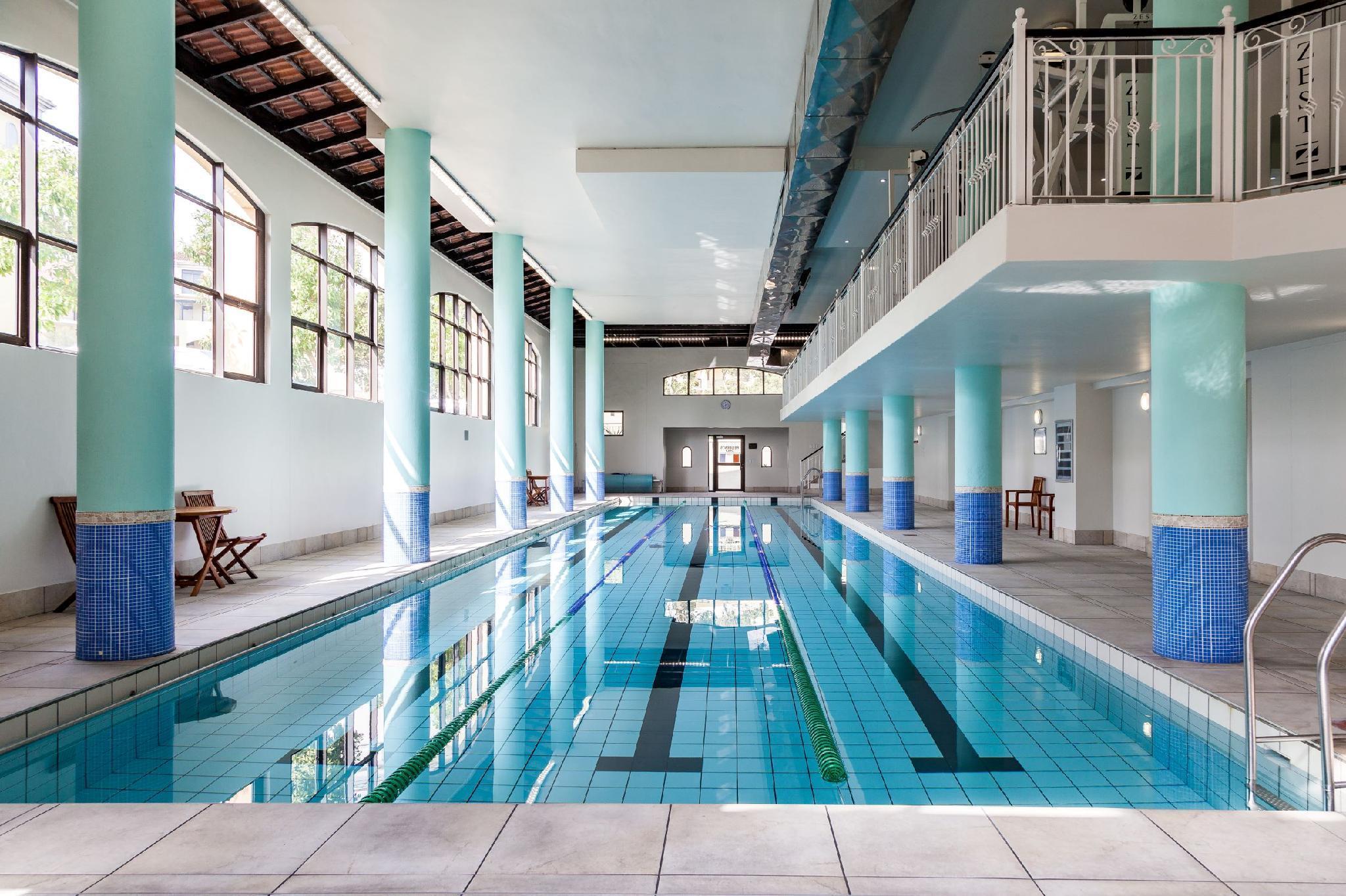 Island Club & Apart-hotel 4*