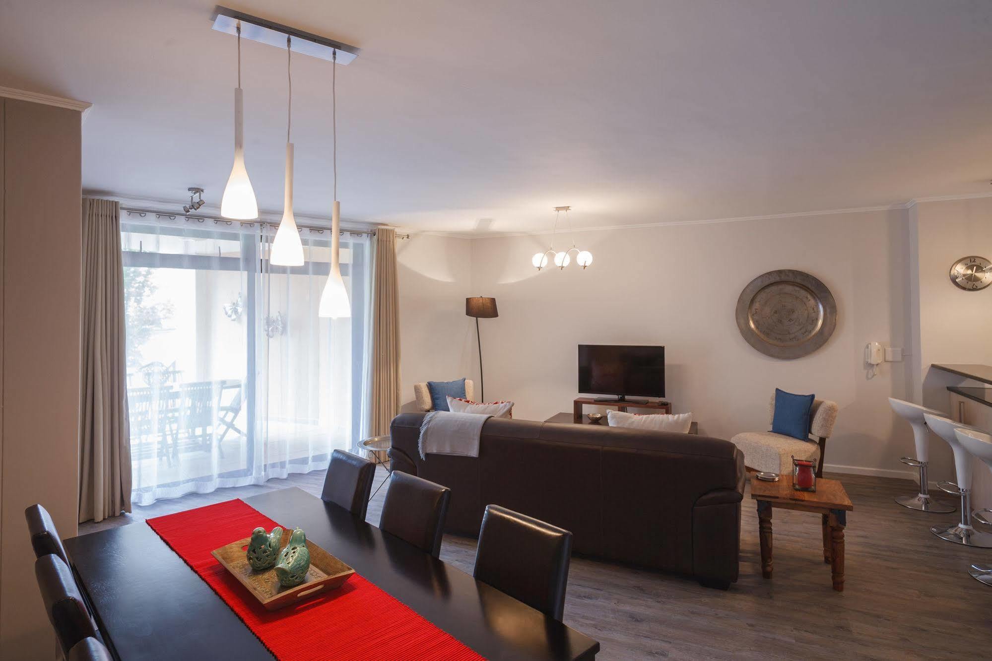 Aparthotel Island Club &