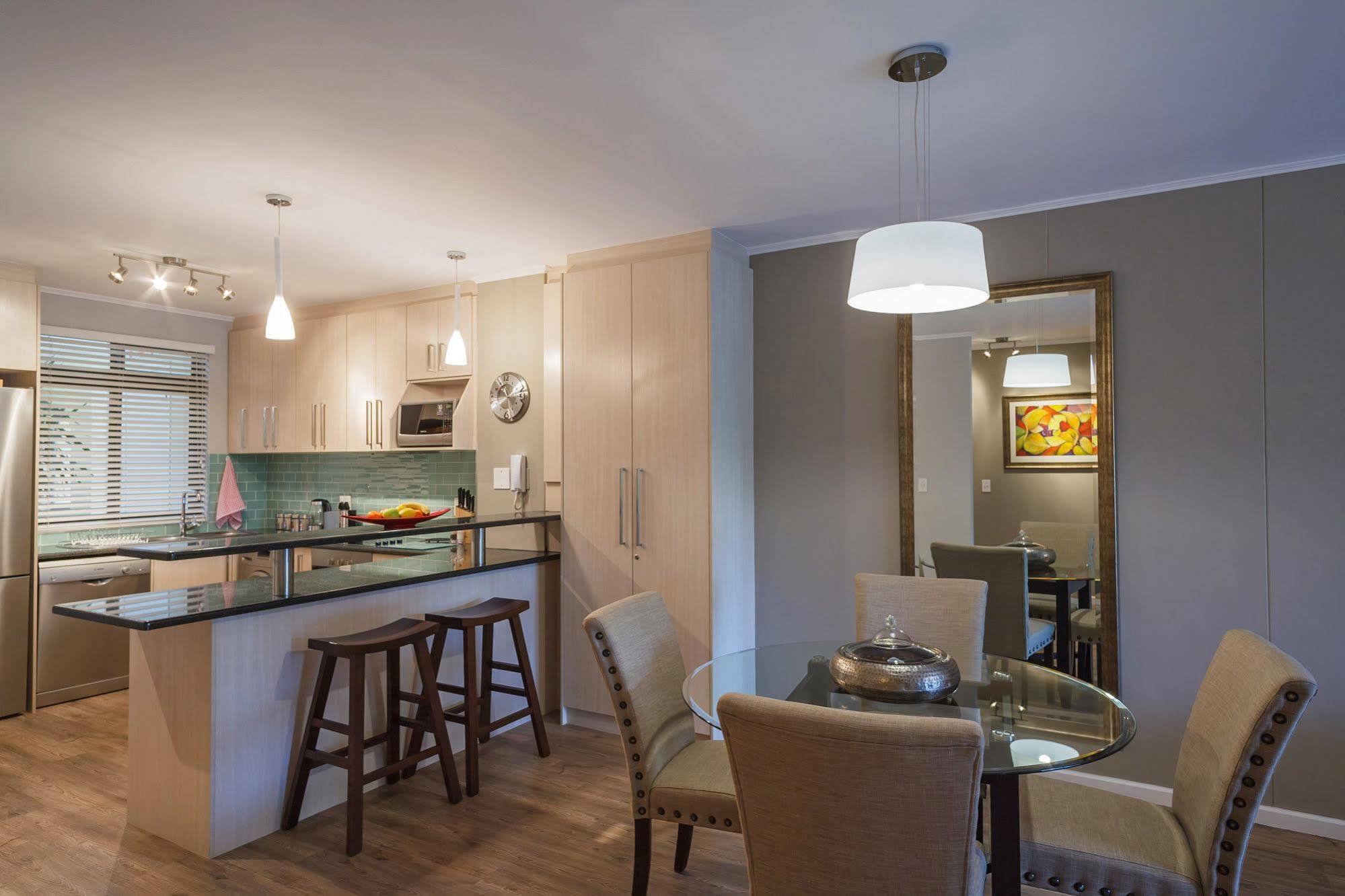 Aparthotel Island Club & Kapstadt